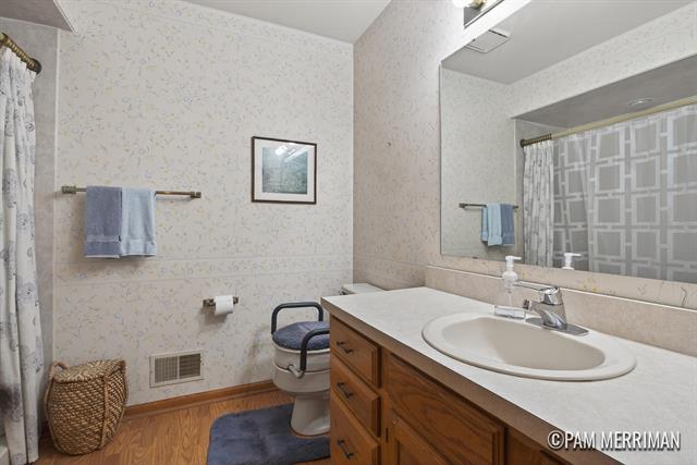 Builiding view fourteen for 6733 Leisure Way, Caledonia, MI. 49316