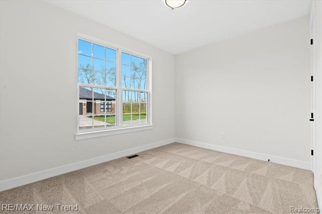 Builiding view sixteen for 7832 Trailside, West Bloomfield, MI. 48323