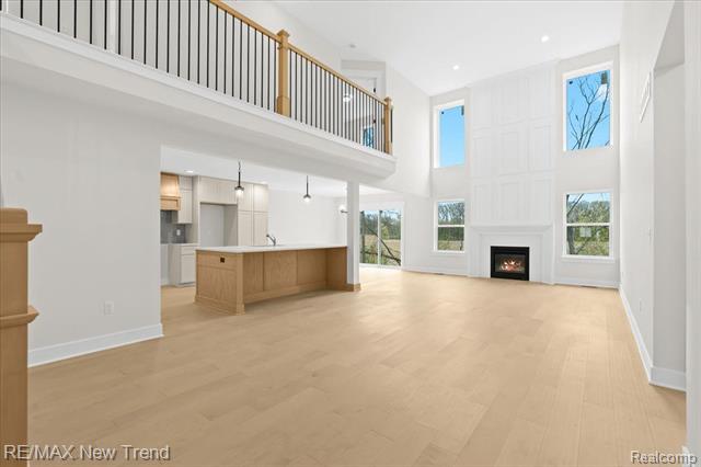 Builiding view eight for 7829 Trailside, West Bloomfield, MI. 48323