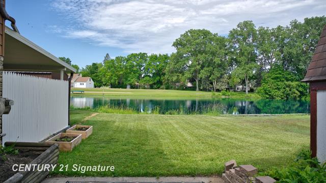 Builiding view twenty nine for 5317 Vineyard, Flushing, MI. 48433