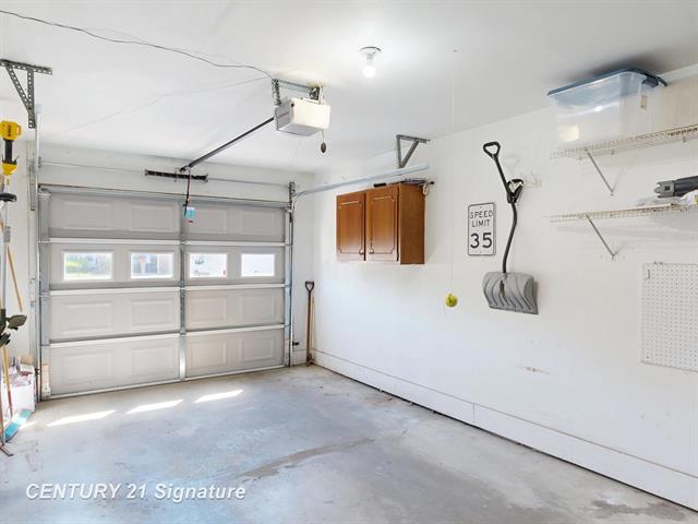 Builiding view twenty seven for 5317 Vineyard, Flushing, MI. 48433