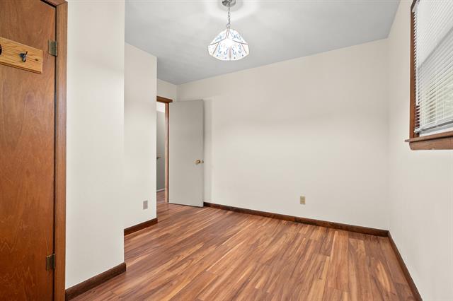 Builiding view thirty two for 4445 Sassafras, Battle Creek, MI. 49017