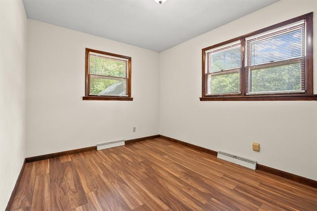 Builiding view twenty nine for 4445 Sassafras, Battle Creek, MI. 49017