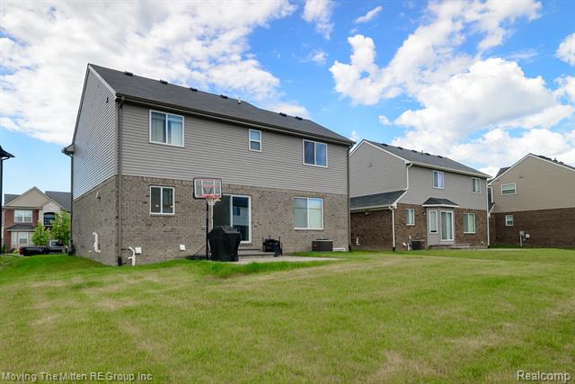 Builiding view forty one for 6791 Chandler, Belleville, MI. 48111
