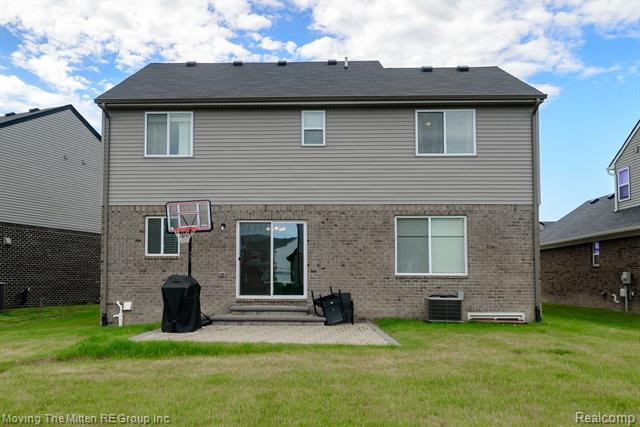 Builiding view forty two for 6791 Chandler, Belleville, MI. 48111