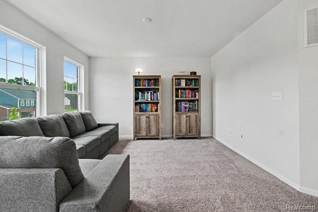 Builiding view thirteen for 14502 Laurelwood, Belleville, MI. 48111