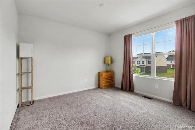 Builiding view twenty for 14502 Laurelwood, Belleville, MI. 48111