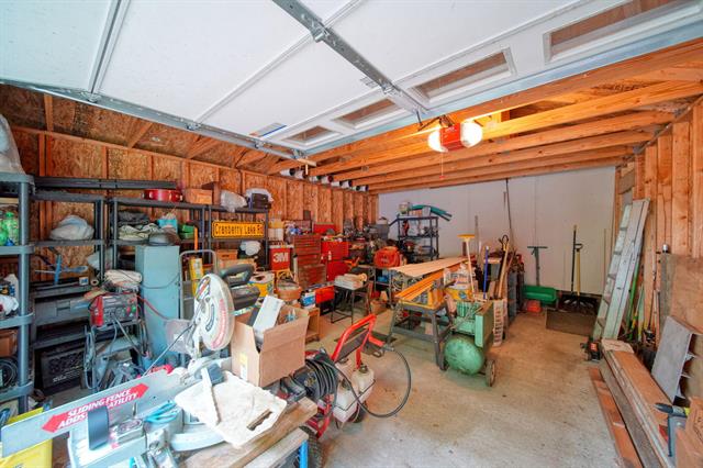 Builiding view forty five for 303 Cranberry Lake, Jackson, MI. 49201
