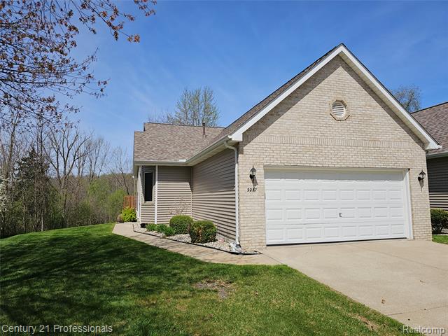 front view for 9257 Monica Drive, Davison, Mi. 48423