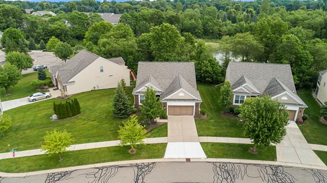 Builiding view fifty five for 554 Glacier, Howell, MI. 48843