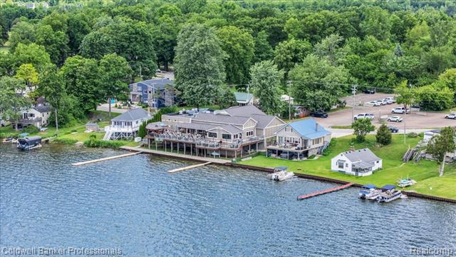 Builiding view thirty four for 3782 Shore, Lapeer, MI. 48446