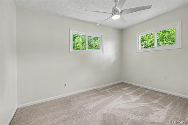 Builiding view eleven for 9135 Frederick, Livonia, MI. 48150