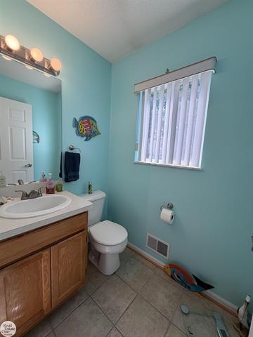 Builiding view twenty one for 251 Huron Ln, Marine City, MI. 48039