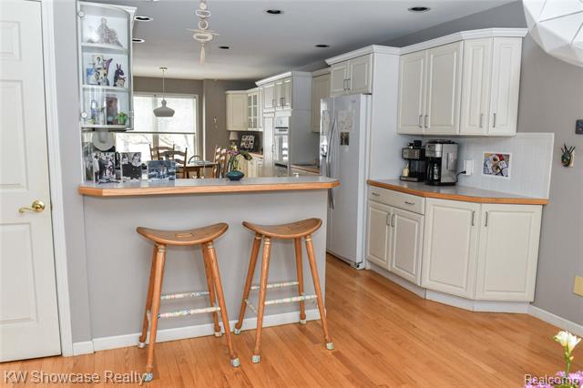 Builiding view nine for 3559 Timber Ridge, Metamora, MI. 48455