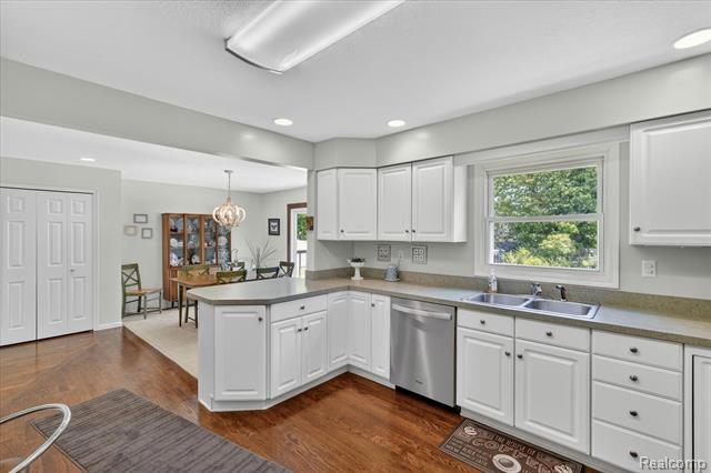 Builiding view eleven for 2236 Oak Shade, Davison, MI. 48423
