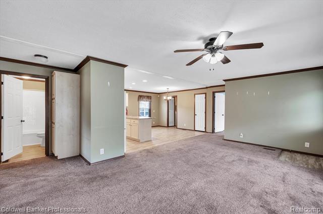 Builiding view eight for 289 Pompano, Lapeer, MI. 48446