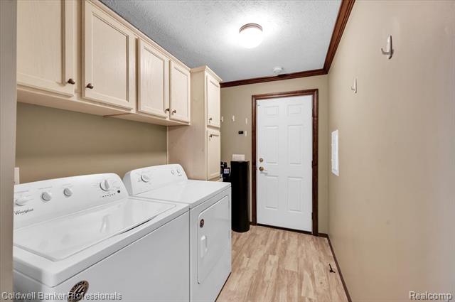 Builiding view seventeen for 289 Pompano, Lapeer, MI. 48446