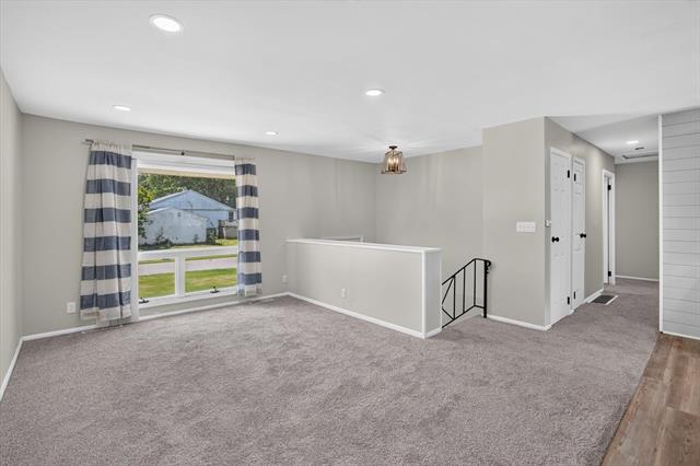 Builiding view seven for 284 Stanford, Jackson, MI. 49203