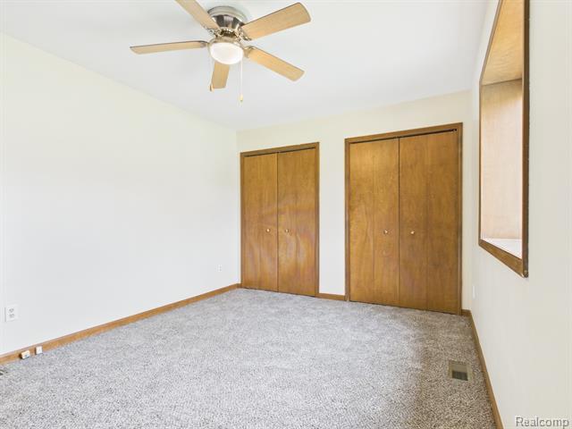 Builiding view nineteen for 3828 Winding Pine, Metamora, MI. 48455