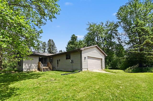 Builiding view one for 1691 Michigan, Eaton Rapids, MI. 48827
