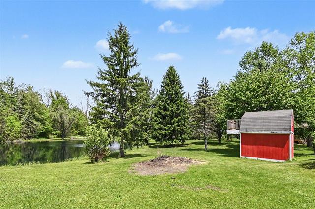 Builiding view thirty for 1691 Michigan, Eaton Rapids, MI. 48827