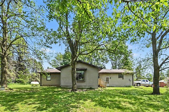 Builiding view twenty nine for 1691 Michigan, Eaton Rapids, MI. 48827