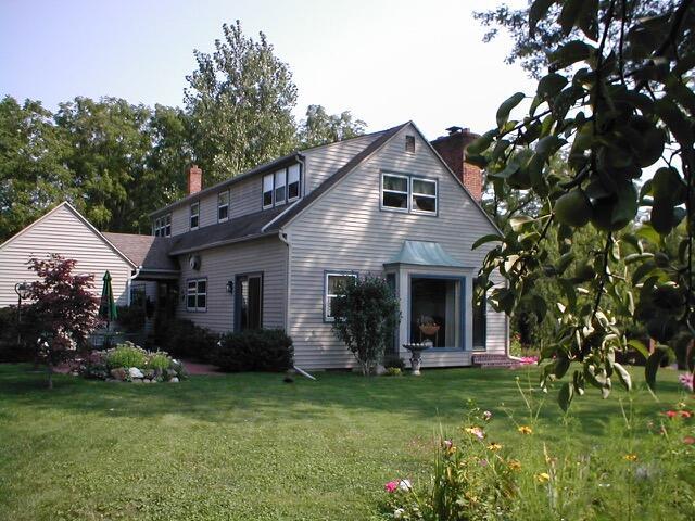 Builiding view thirty eight for 519 Spruce, Marshall, MI. 49068