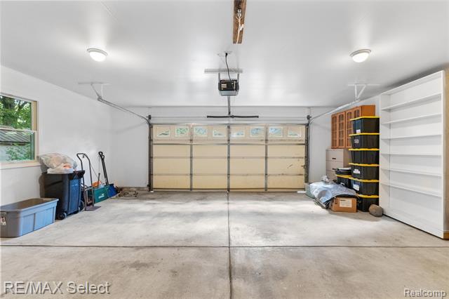 Builiding view forty three for 6500 Seymour, Flushing, MI. 48433