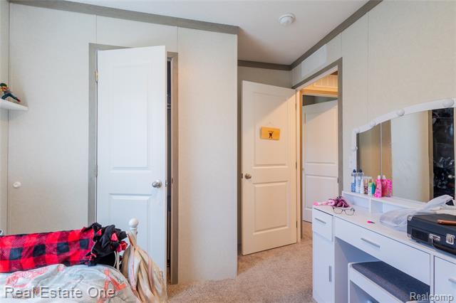 Builiding view nine for 220 Borman, Flushing, MI. 48433