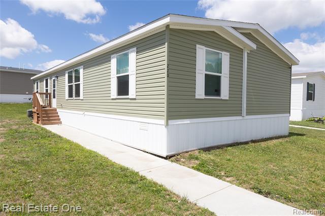front view for 220 Borman Avenue, Flushing, Mi. 48433