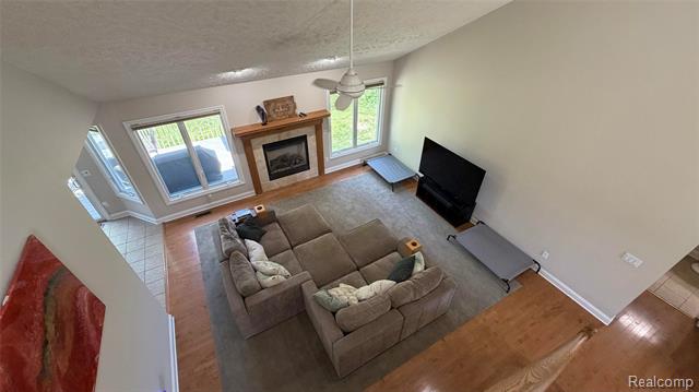 Builiding view eighteen for 2380 Houghton Hollow, Lansing, MI. 48911