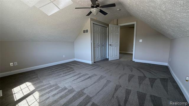 Builiding view thirty eight for 2380 Houghton Hollow, Lansing, MI. 48911