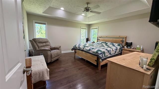 Builiding view twenty three for 2380 Houghton Hollow, Lansing, MI. 48911