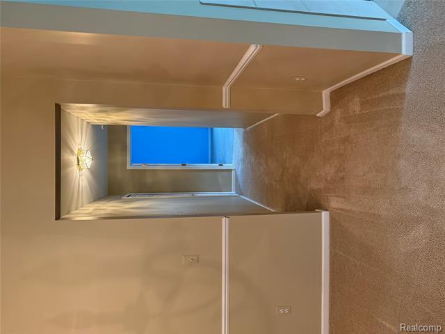 Builiding view seven for 3721 Knightbridge, Sterling Heights, MI. 48314