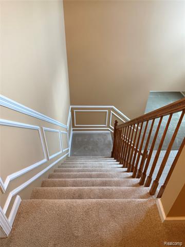 Builiding view twenty three for 3721 Knightbridge, Sterling Heights, MI. 48314