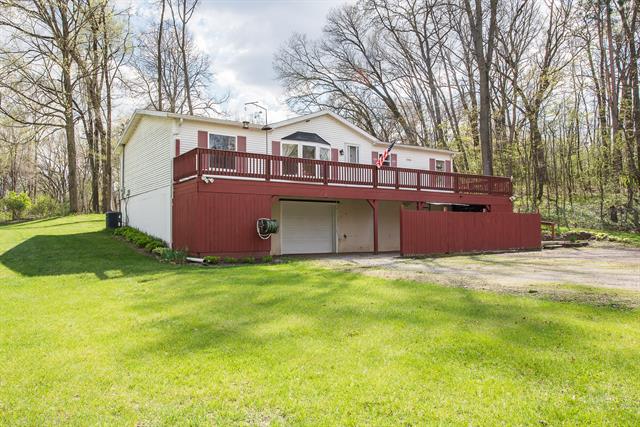 front view for 6547 Ann Arbor Road, Jackson, Mi. 49201