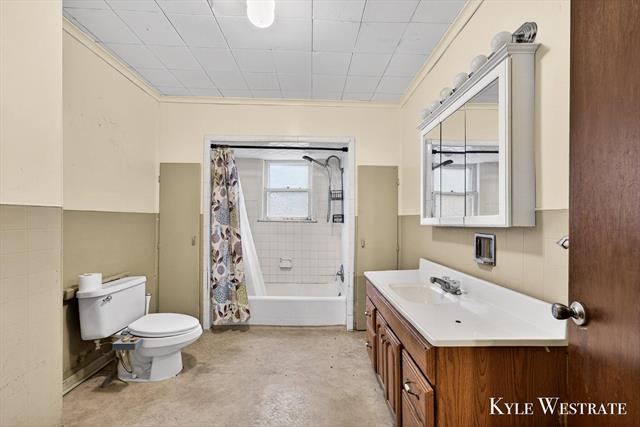 Builiding view eleven for 123 Main, Caledonia, MI. 49316