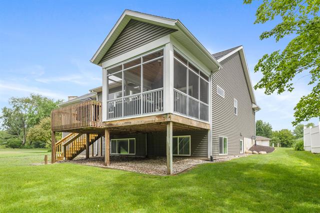 Builiding view thirty three for 1422 Crystalline, Caledonia, MI. 49316