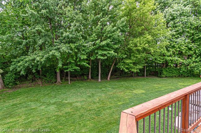 Builiding view fifty seven for 43737 Saint Julian, Sterling Heights, MI. 48314