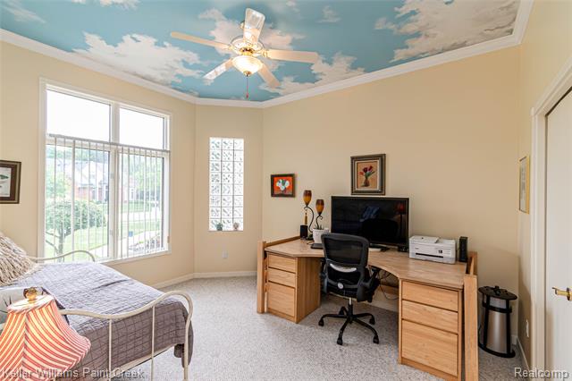 Builiding view thirty four for 43737 Saint Julian, Sterling Heights, MI. 48314