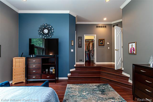 Builiding view twenty eight for 43737 Saint Julian, Sterling Heights, MI. 48314