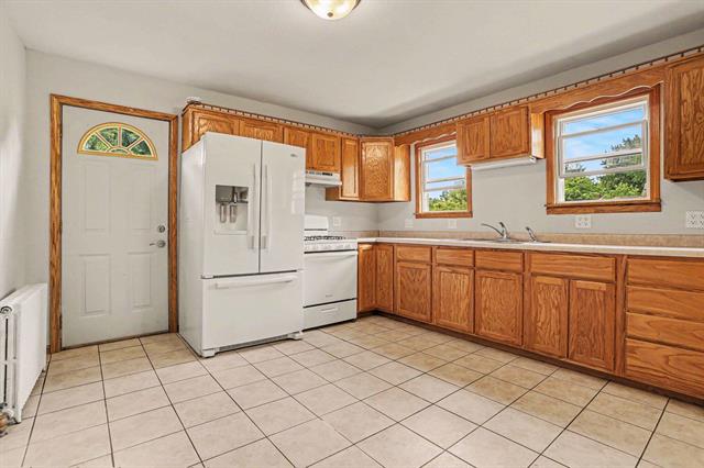 Builiding view six for 57 Merritt, Battle Creek, MI. 49017