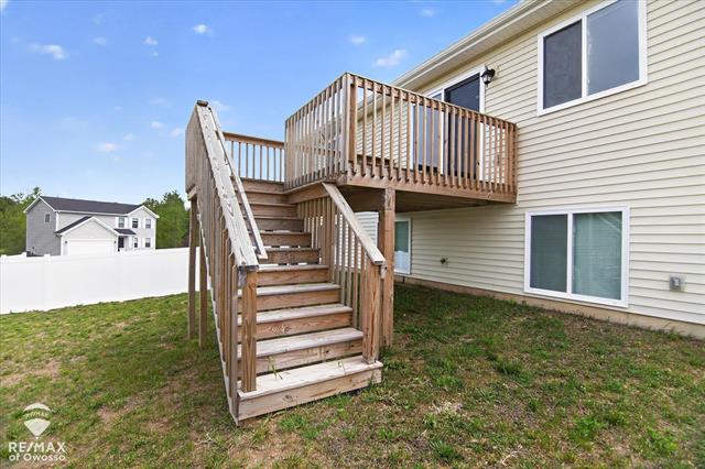 Builiding view six for 604 Muirfield, Eaton Rapids, MI. 48827