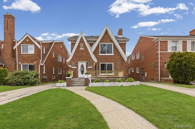 Builiding view two for 18073 Northlawn, Detroit, MI. 48221