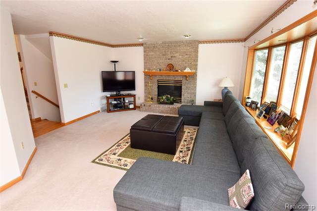 Builiding view five for 6476 Stonebrook, Flushing, MI. 48433