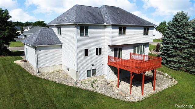 Builiding view twenty five for 6476 Stonebrook, Flushing, MI. 48433