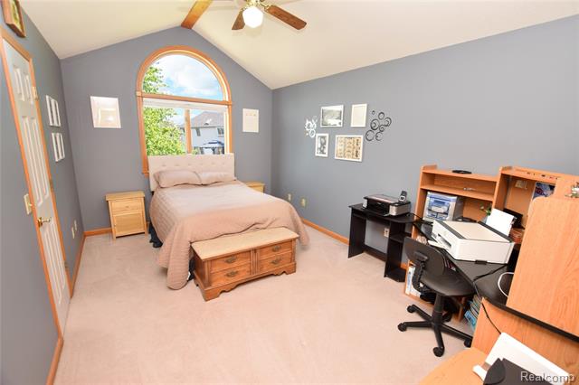 Builiding view twenty one for 6476 Stonebrook, Flushing, MI. 48433