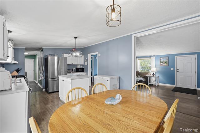 Builiding view five for 4729 Turtle Creek, Howell, MI. 48843