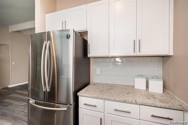 Builiding view eleven for 1239 Ashover, Bloomfield Hills, MI. 48304