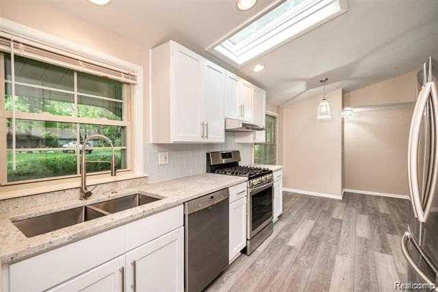 Builiding view twelve for 1239 Ashover, Bloomfield Hills, MI. 48304